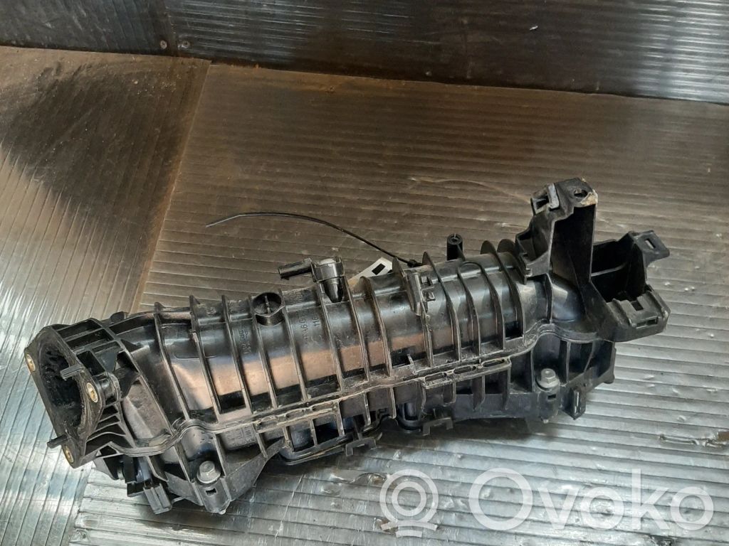 BMW 4 F32 F33 Kolektorius įsiurbimo 