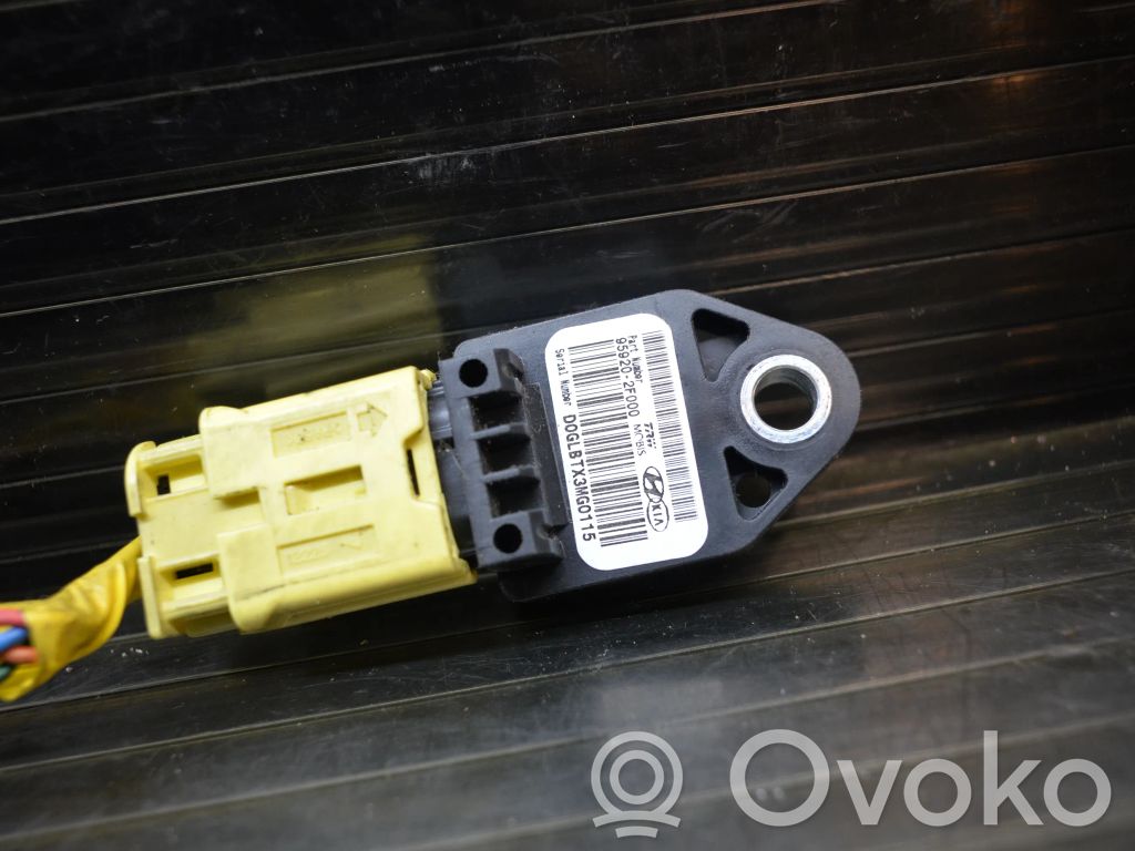 KIA Carnival Airbagsensor Crashsensor Drucksensor 