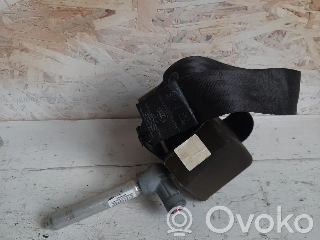 Volvo V50 Cinturón trasero 