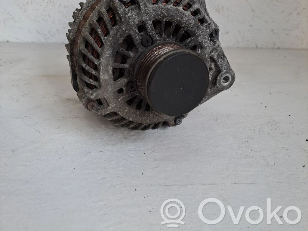 Nissan Juke I F15 Generator/alternator 