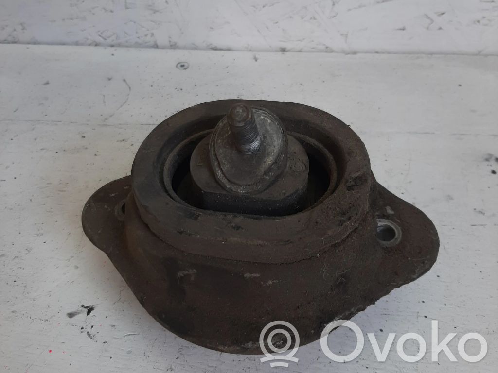 BMW X5 E53 Engine mount bracket 