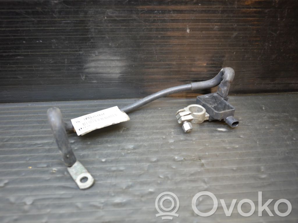 Audi A4 S4 B8 8K Maakaapeli, akku 
