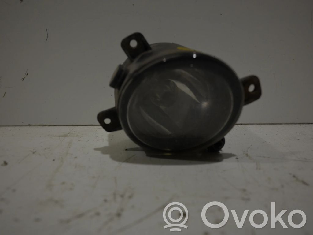 Ford Mondeo Mk III Światło przeciwmgłowe przednie 