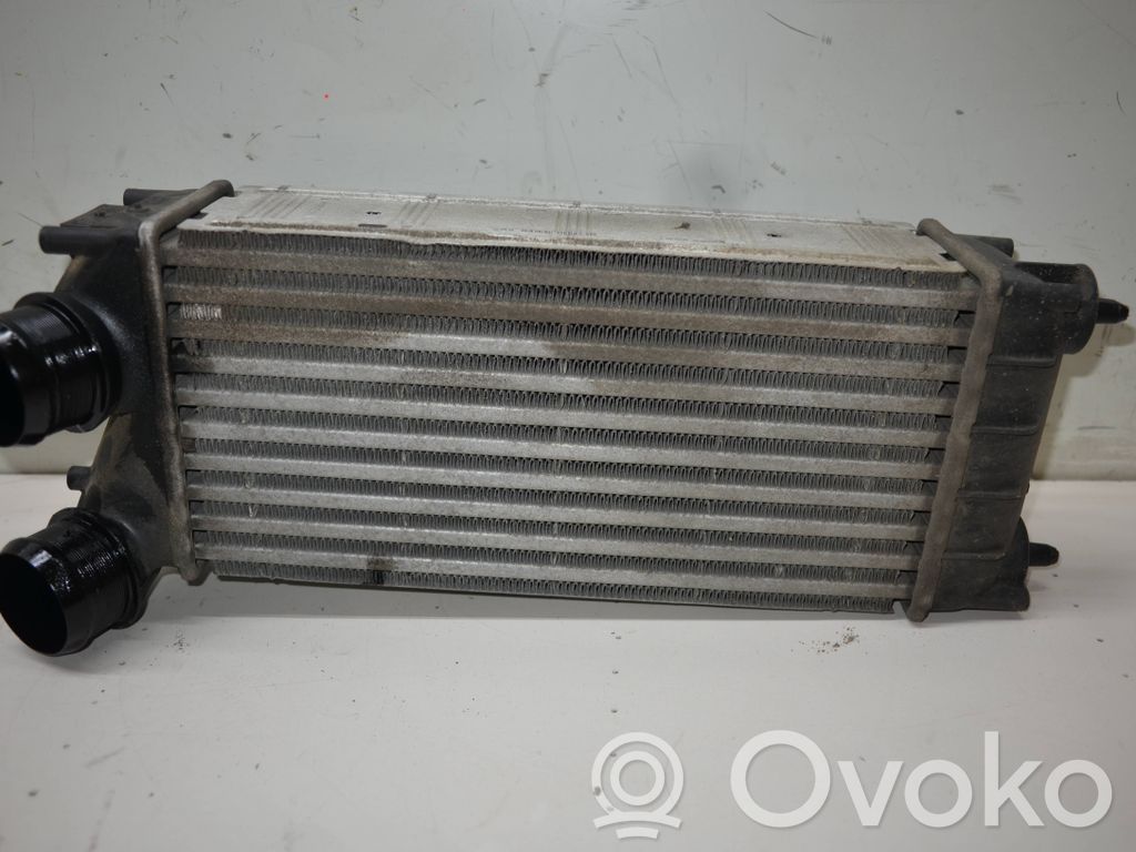 Citroen C4 II Intercooler radiator 