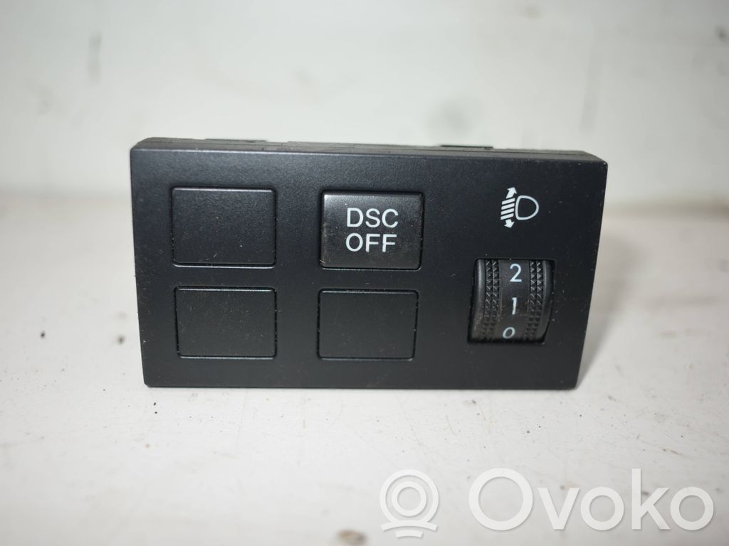 Mazda 6 Headlight level height control switch 