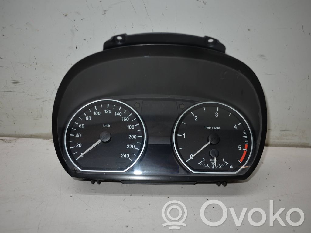 BMW 1 E81 E87 Spidometrs (instrumentu panelī) 