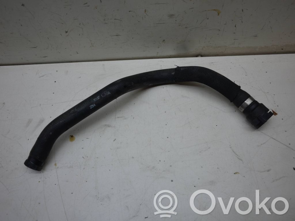 BMW 1 E81 E87 Engine coolant pipe/hose 