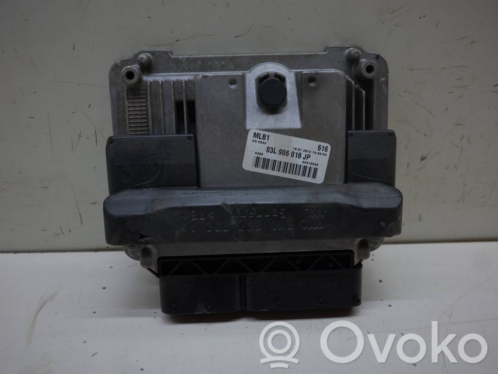 Audi A4 S4 B8 8K Engine control unit/module 