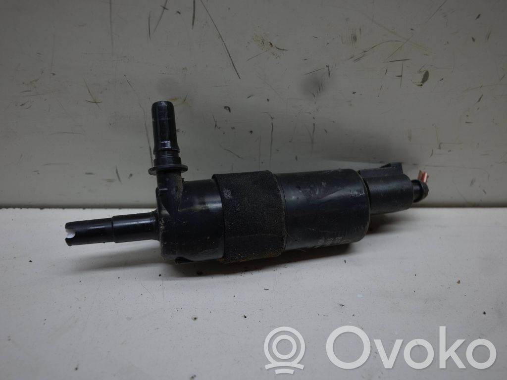 Audi A4 S4 B8 8K Headlight washer pump 