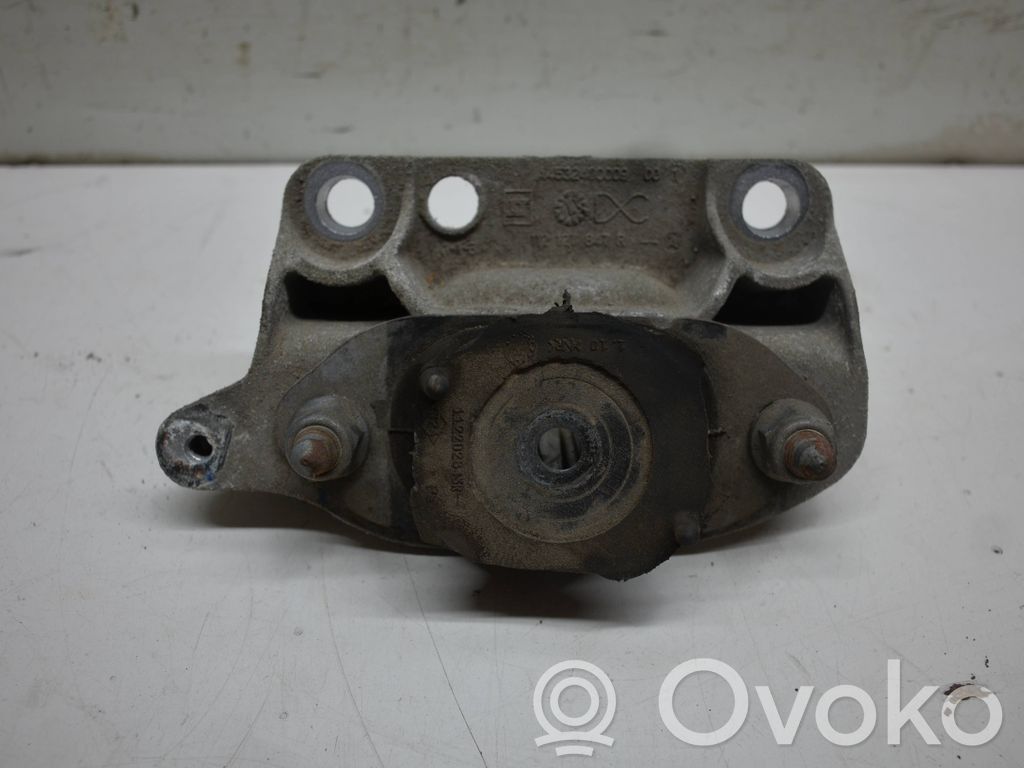Smart ForTwo III C453 Engine mount bracket 