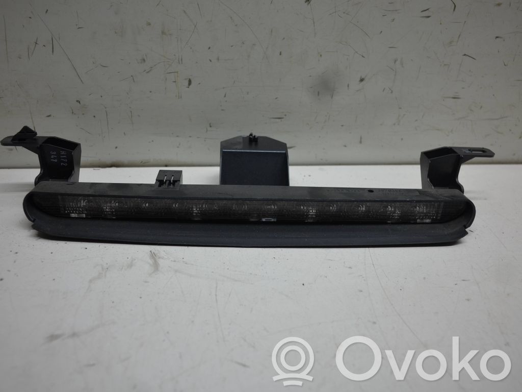 Volvo V70 Third/center stoplight 