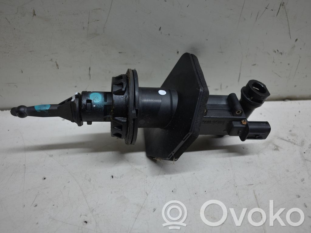 Mazda 3 II Cilindro maestro de embrague 