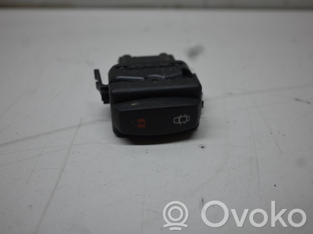 Opel Vivaro Central locking switch button 