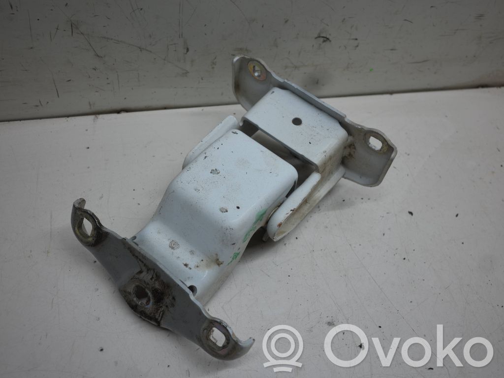 Opel Vivaro Bisagra inferior de puerta de carga 