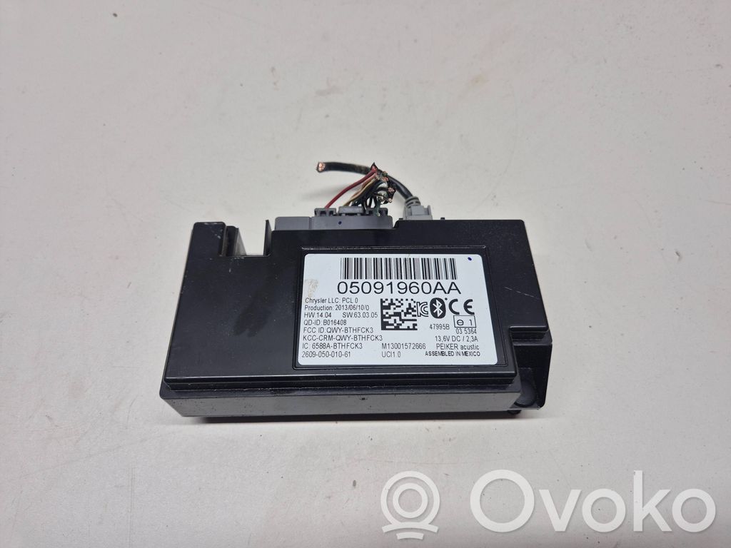 Chrysler Town & Country V Bluetooth control unit module 