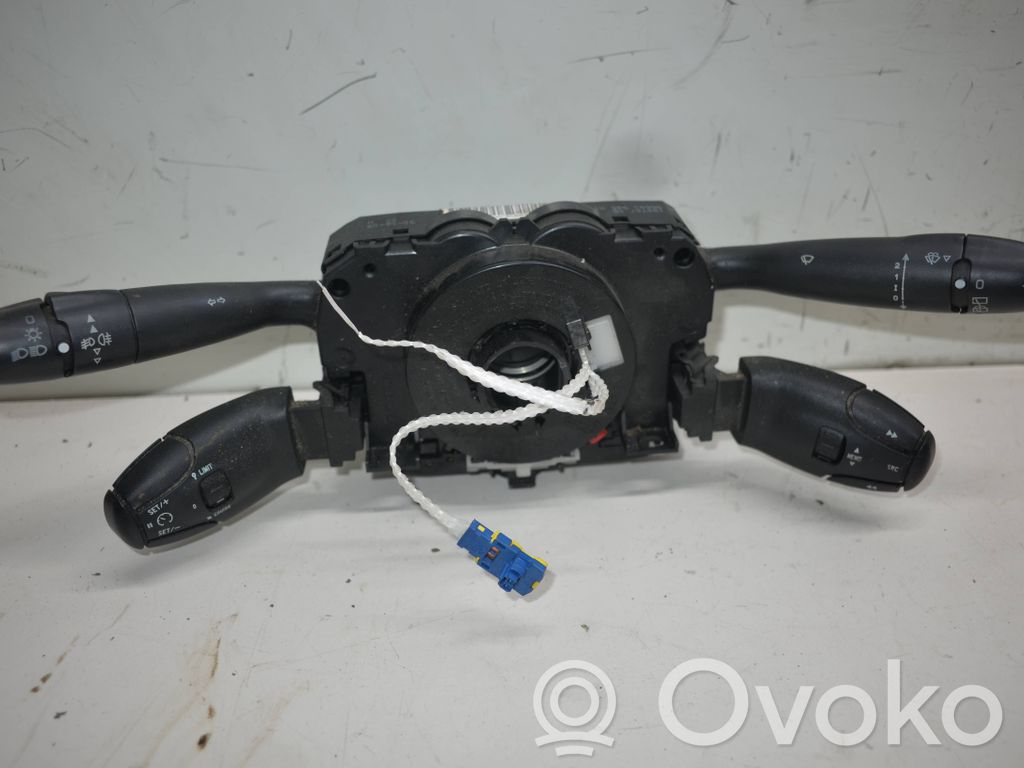 Citroen C3 Picasso Wiper turn signal indicator stalk/switch 