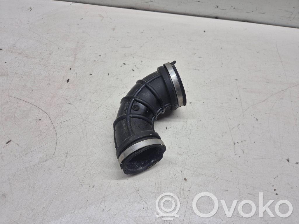 Opel Astra J Część rury dolotu powietrza 