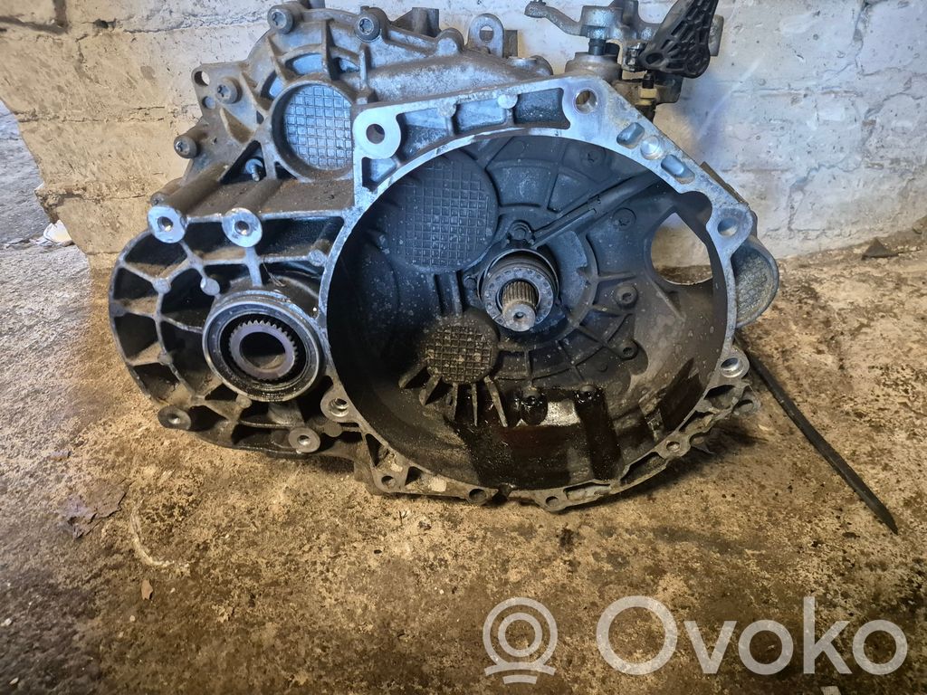 Volkswagen Tiguan Cutie viteze manuală cu 6 trepte 