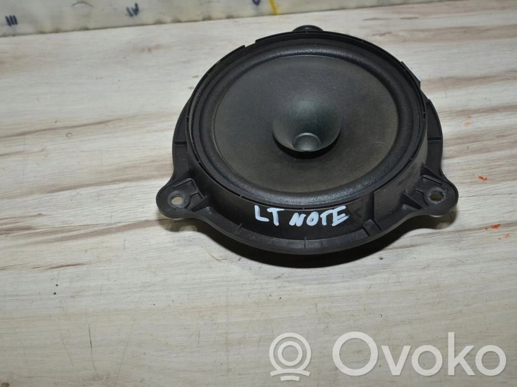 Altavoz de la puerta trasera   281563SG0A