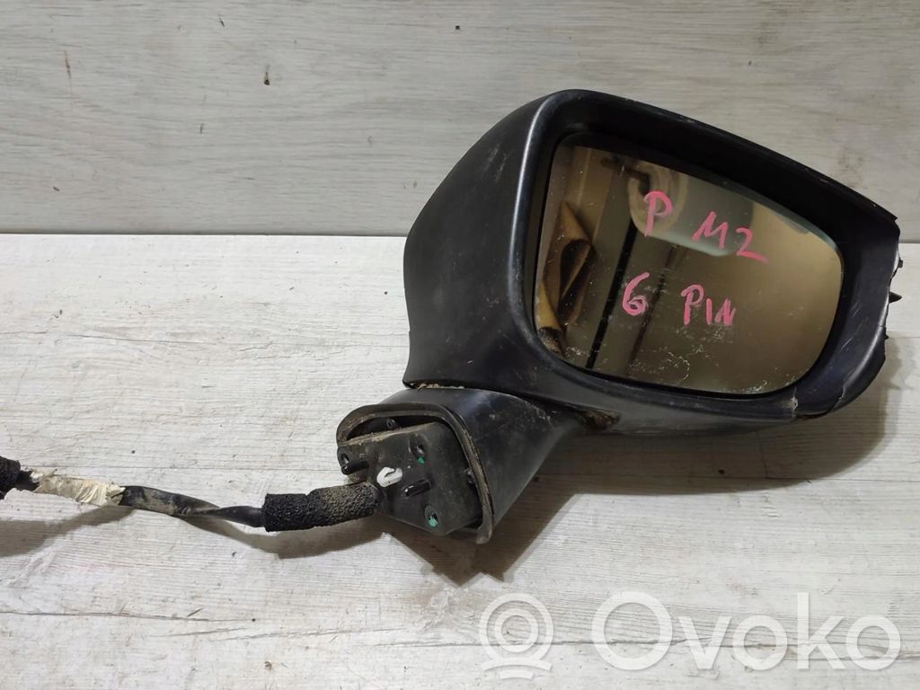 Front door electric wing mirror