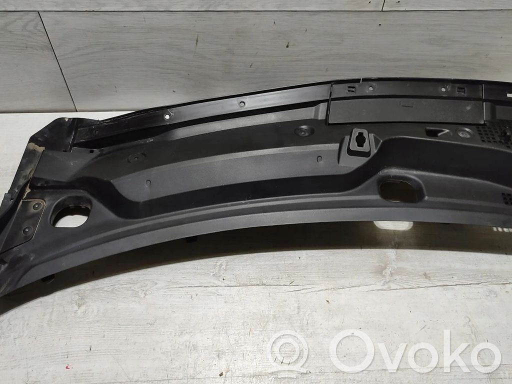 Wiper trim   DA6C507S1