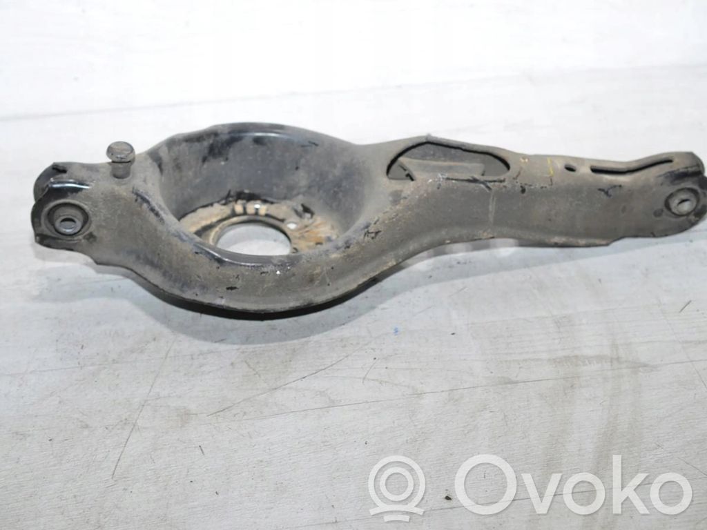 Querlenker Achsschenkel hinten   262