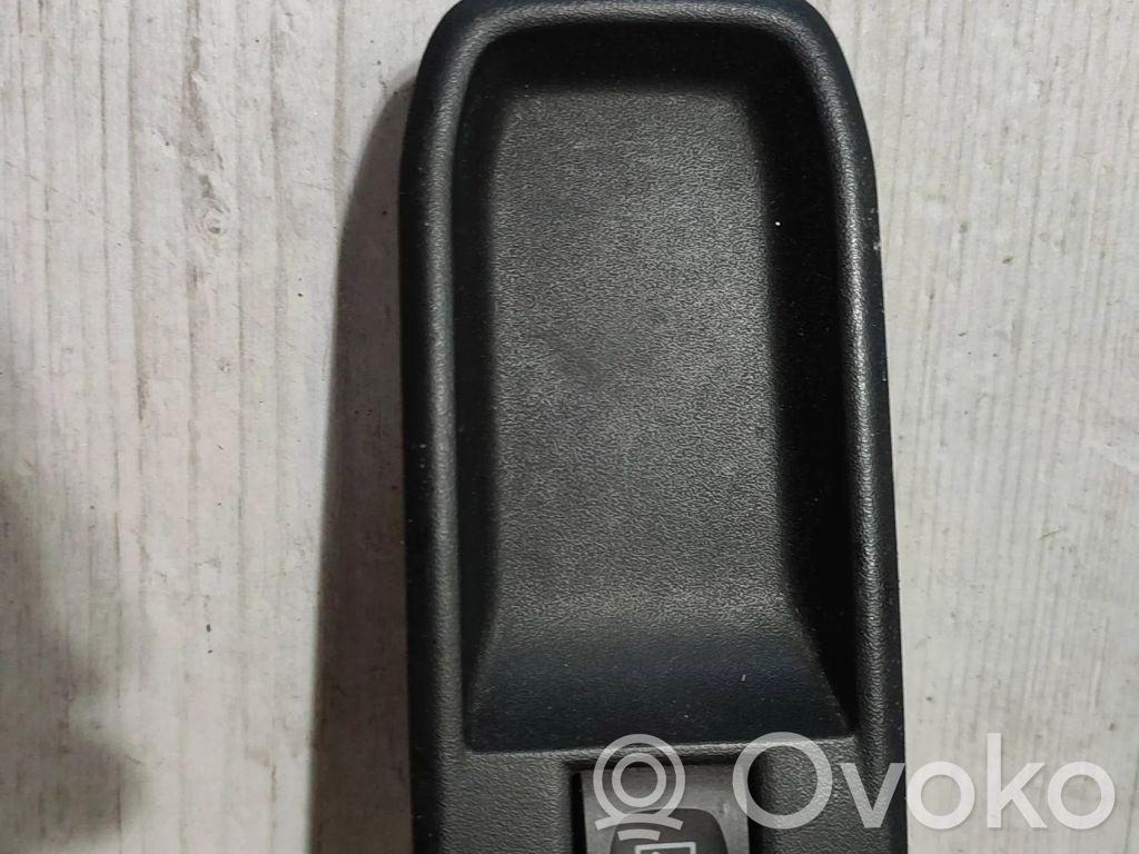 Dacia Duster II Other switches/knobs/shifts 