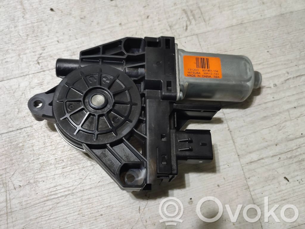 Jeep Cherokee Front door window regulator motor 