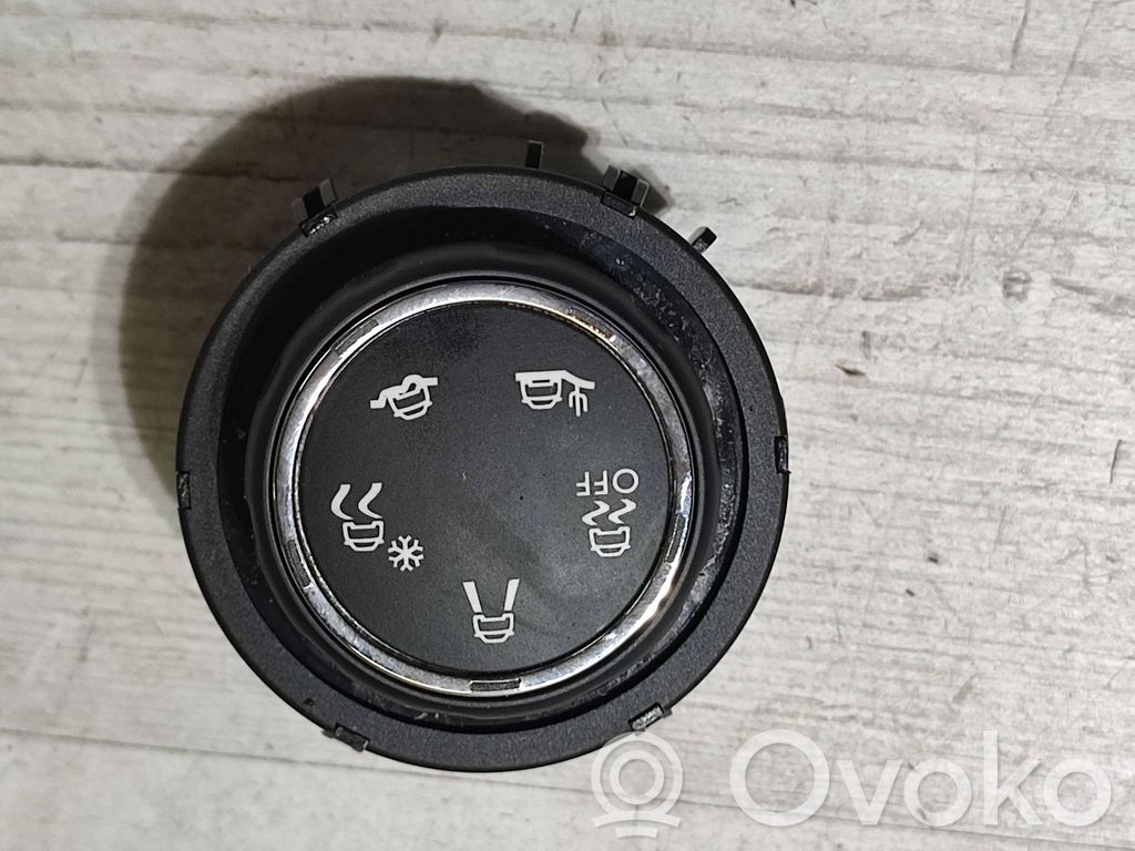 Peugeot 2008 I Multifunctional control switch/knob 
