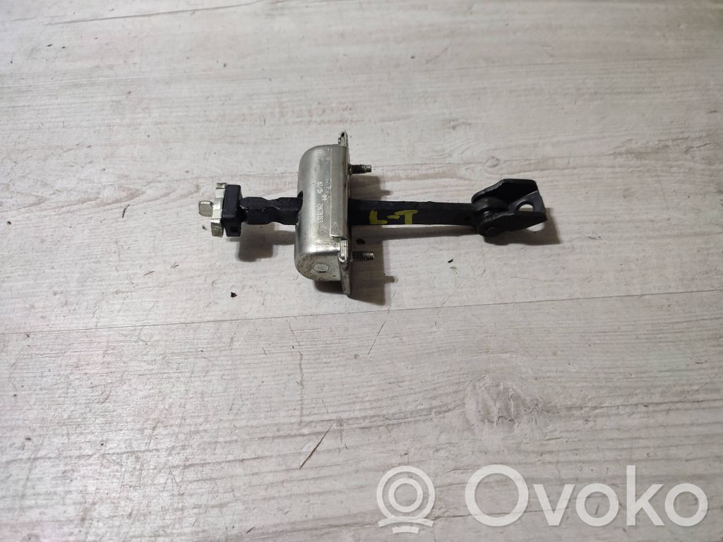 Opel Corsa E Ribotuvas galinių durų atvėrimo 