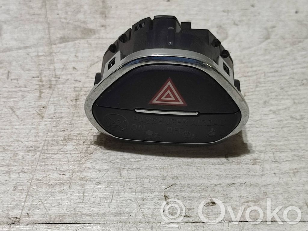 Opel Corsa E Hazard light switch 