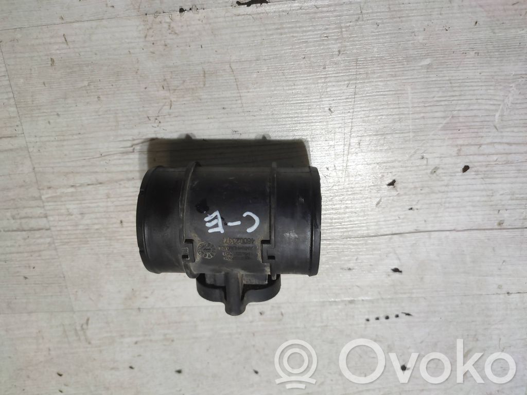 Opel Corsa E Oro srauto matuoklis 