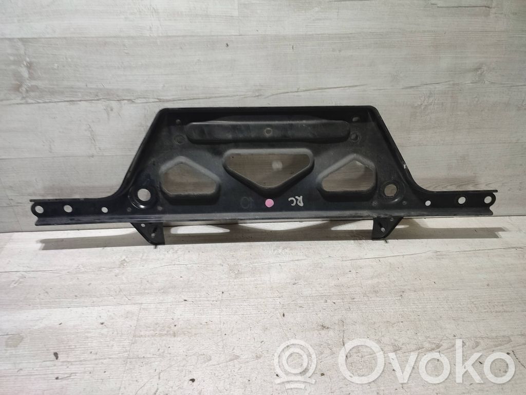 Bottom radiator support slam panel   C185