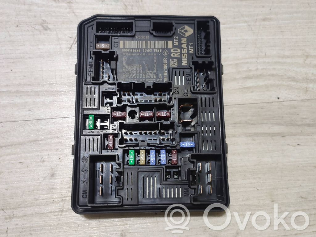 Dacia Jogger Fuse module 