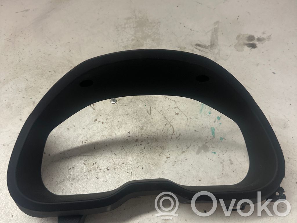 Subaru Outback Dashboard trim 