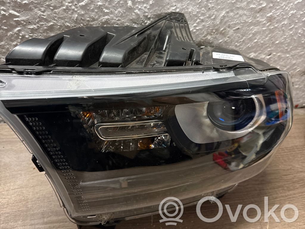 Dodge Durango Headlight/headlamp 