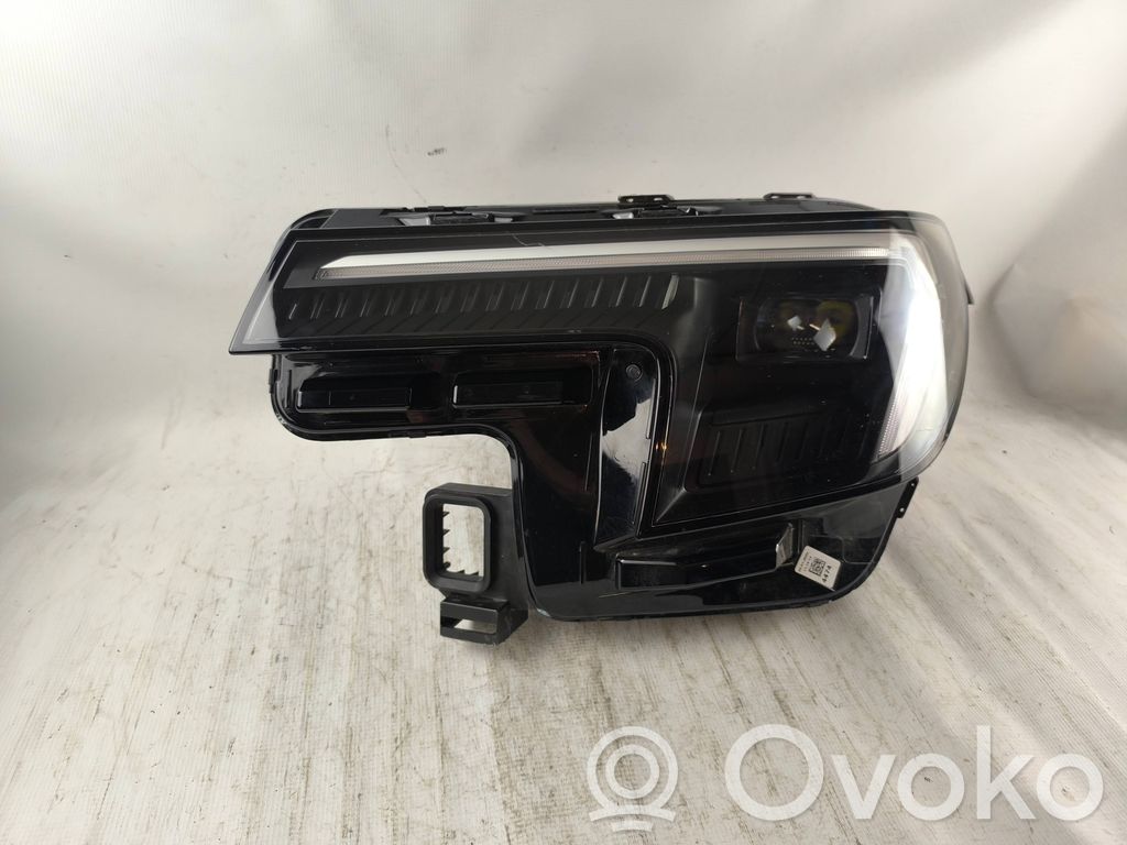 Headlight/headlamp   R2KB13E015CG,R2KB13E015,R2KB13E015CG,00168220125000670,01078299900010