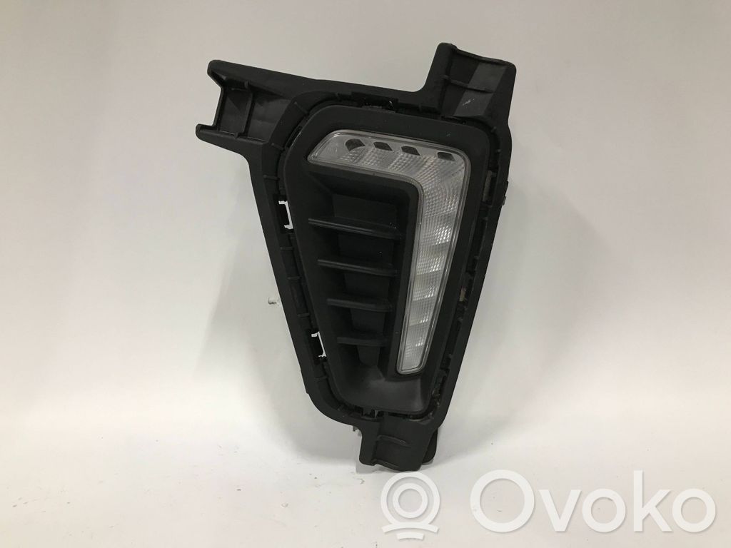 Maxus e-Deliver 3 LED Daytime headlight 