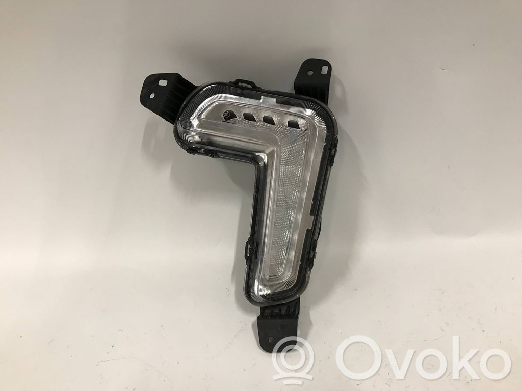 Maxus e-Deliver 3 LED Daytime headlight 