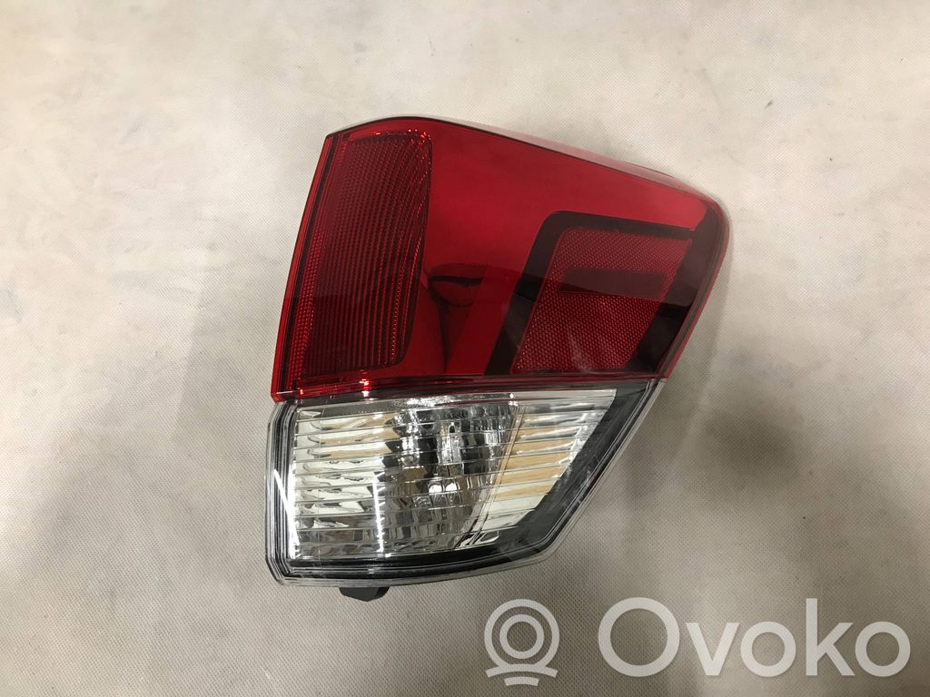 Subaru Forester SK Luci posteriori 