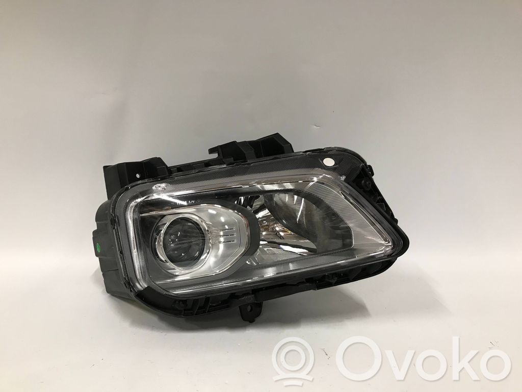 Hyundai Kona I Lampa przednia 