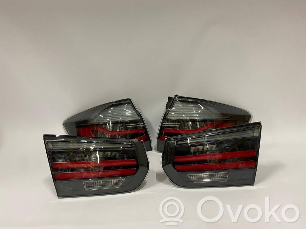 Lampy tylne / Komplet   H4245011201,H3245011101,H7245010901,H8245010801