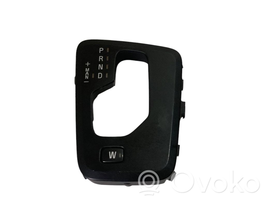 Volvo V70 Gear shifter surround trim plastic 