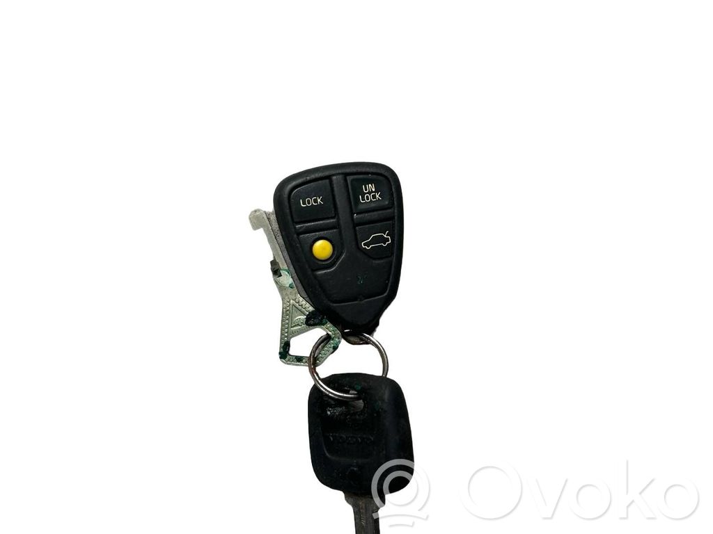 Volvo XC70 Ignition key/card 