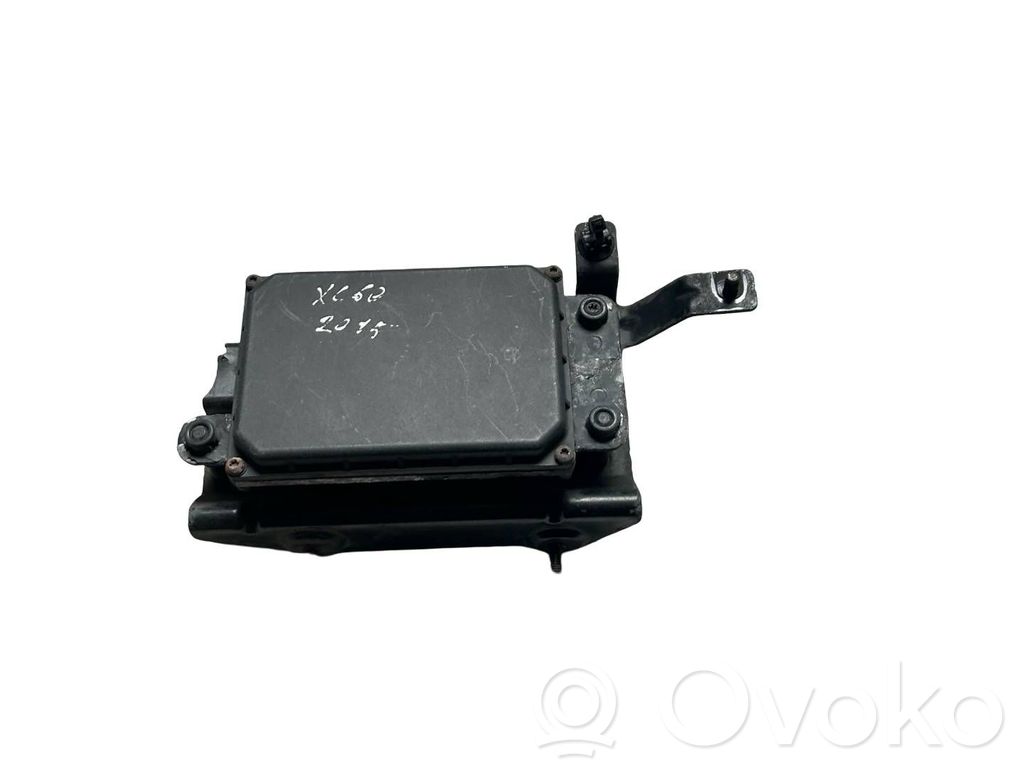 Volvo XC60 Distronic sensor radar 