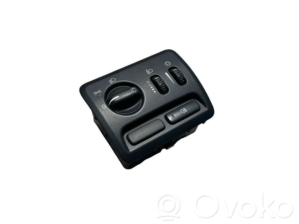 Volvo V70 Light switch 