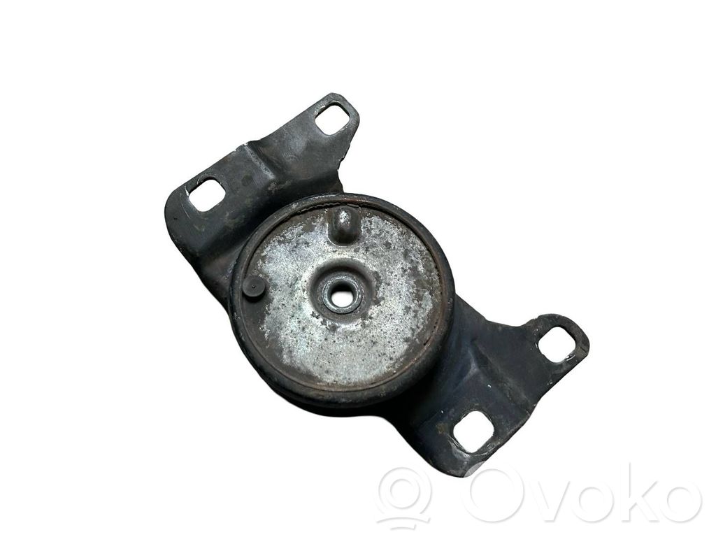 Volvo V50 Engine mount bracket 