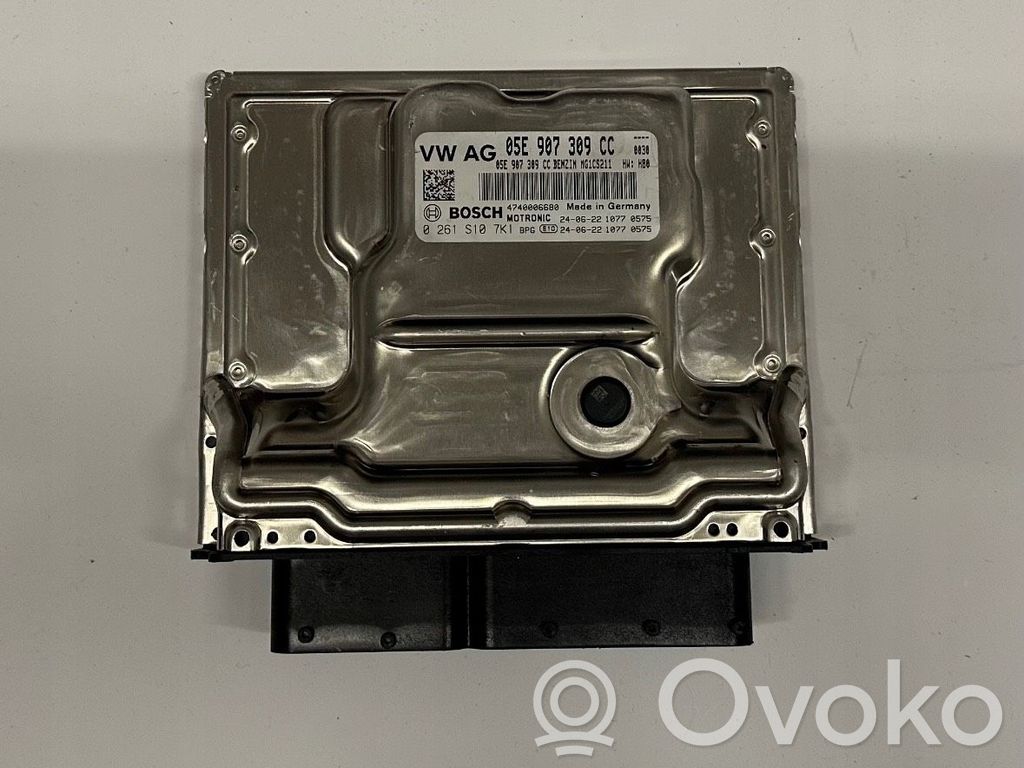 Volkswagen Tiguan Engine control unit/module 