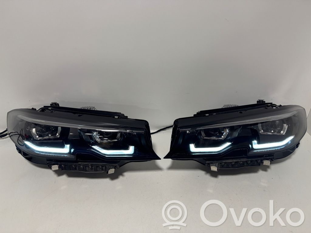 BMW 3 G20 G21 Lampy przednie / Komplet 