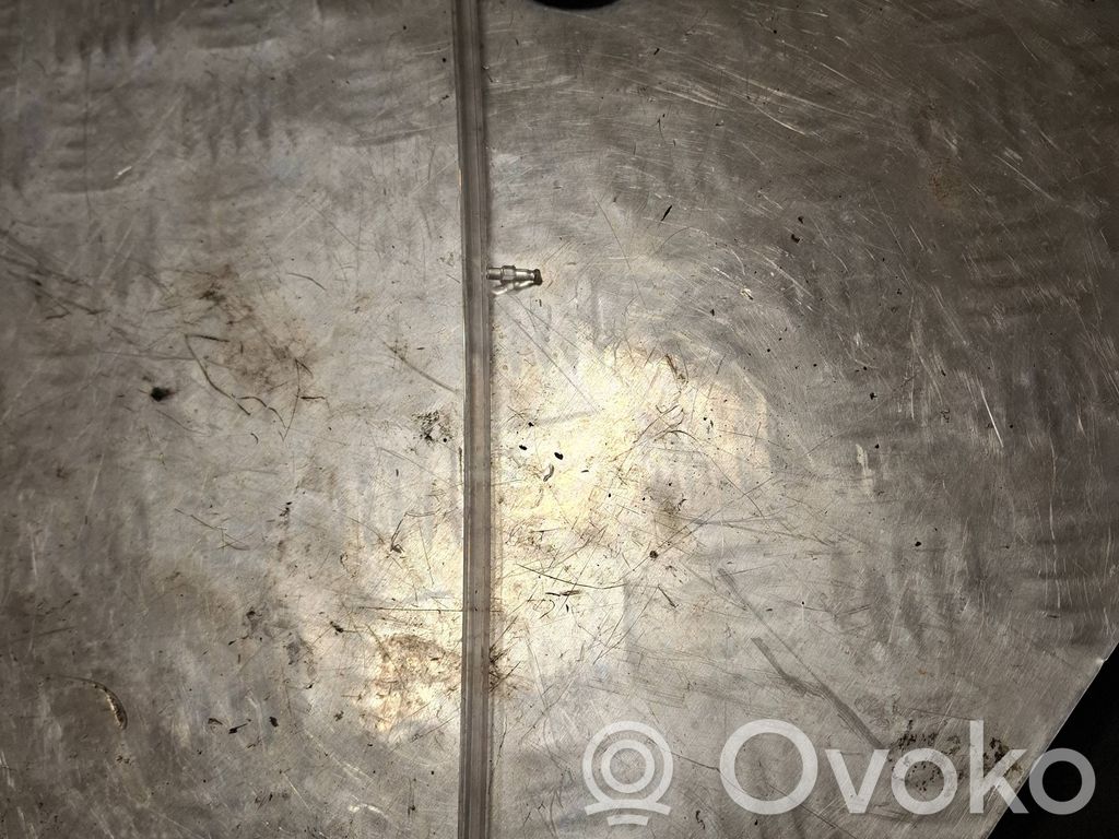Luz interna puerta delantera   4F0919174B